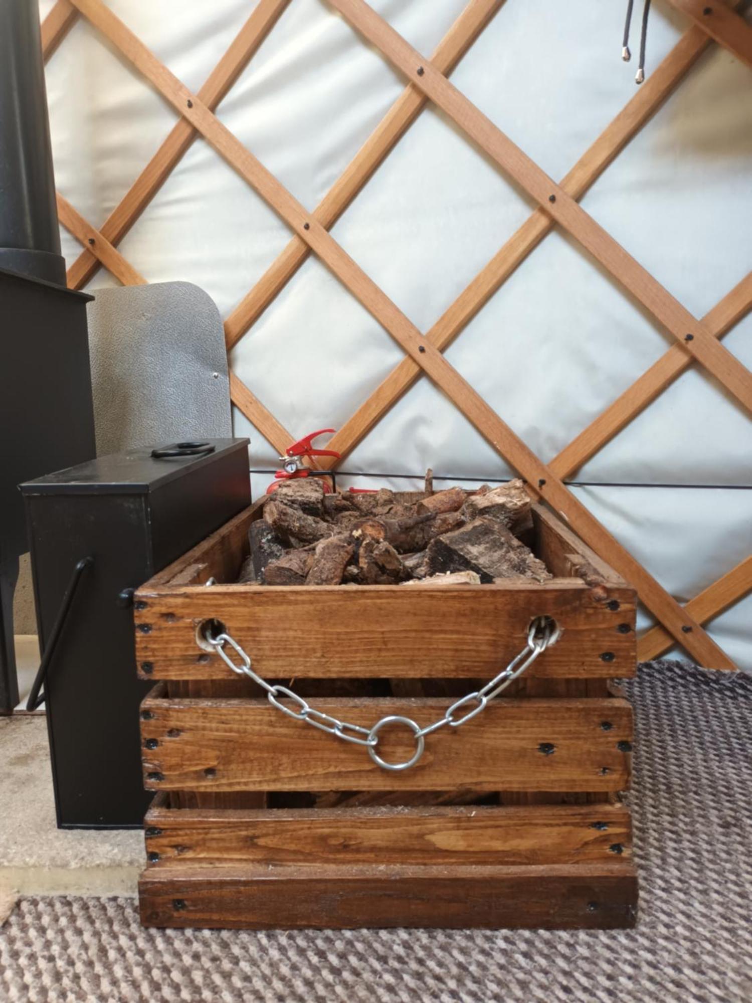 Gingerbread Cottage Yurts 이스트데어햄 외부 사진